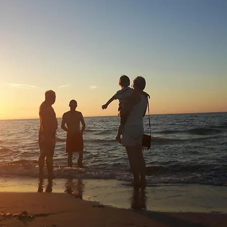 Letniskowe Wiktorek * Dziwnówek