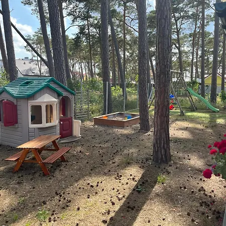 Letniskowe Wiktorek Сasa de vacaciones Dziwnówek