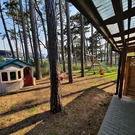 Letniskowe Wiktorek Сasa de vacaciones Dziwnówek